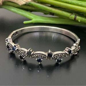 Vintage 925 Sterling Silver Black CZ Onyx Marcasite Bangle Hinged Bracelet 23g.